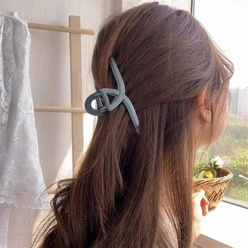 Matte Finish Hair Claw